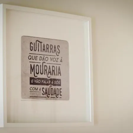 Апартаменты Casas D'mouraria Лиссабон